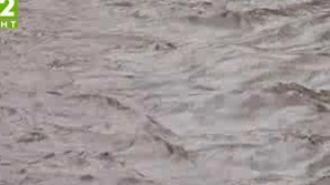 Дъждът блокира София