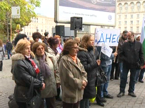 протест майки деца редки заболявания