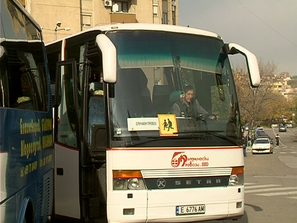 Засилен контрол на автобусите с деца