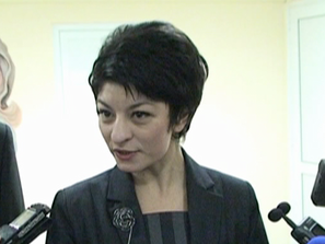 здравният министър оставките кръвния център
