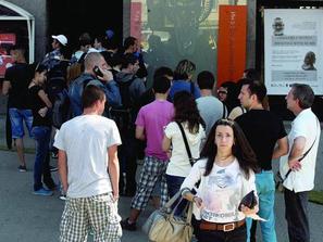 младежката безработица намалява