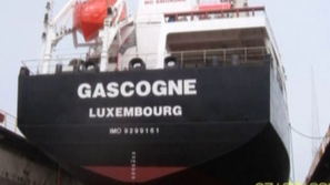 Отвлеченият танкер е във водите край Нигерия