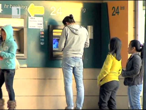 кипър отлага важно решение