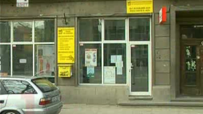 Пловдивчанин плати сметката си за ток в монети