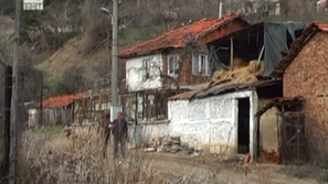 Мъж се запали при битов инцидент в Бобов дол