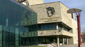 Искат възстановяване на Родопския драматичен театър