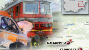 Влак удари линейка край Карнобат