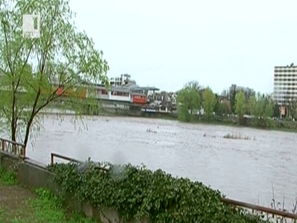 наблюдават марица денонощно