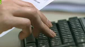 Проблеми в болниците заради липса на специалисти по жестомимичен превод