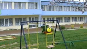 Изследват деца след смъртта на учителката им в Разлог