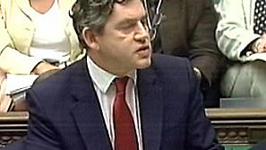 Гордън Браун няма да подава оставка