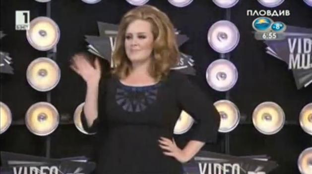 Новият албум на Адел с рекордни продажби