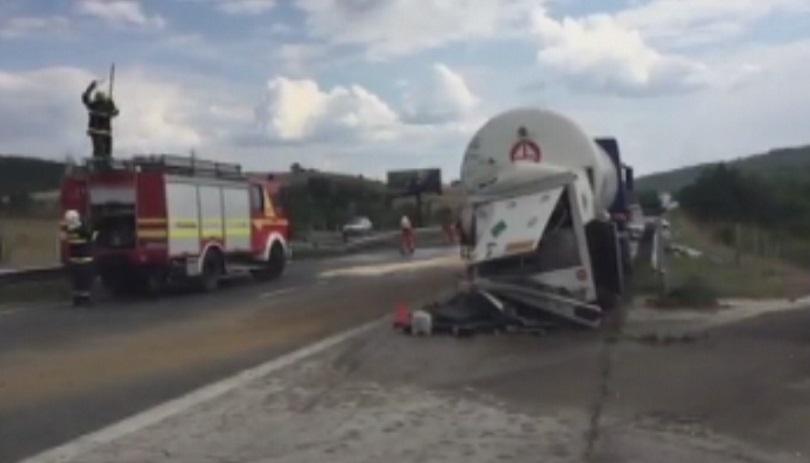 Километрично задръстване заради катастрофа на АМ Тракия