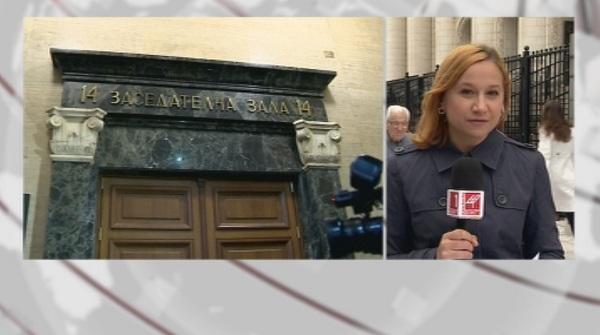 Съдът не даде ход на делото по аферата Червеи