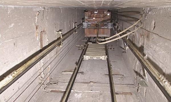 Пострадалите при падане на асансьор в София не са в тежко състояние