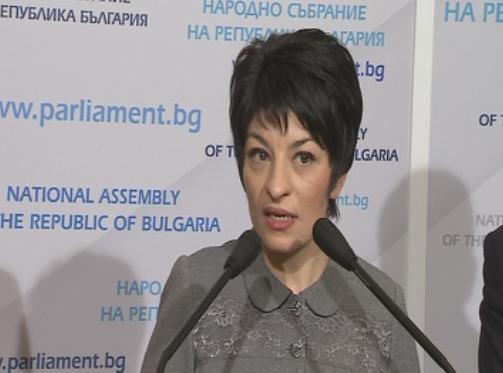 ГЕРБ пак искат оставката на здравния министър