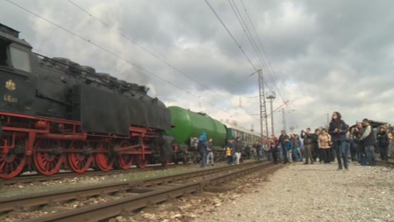 Над 1000 туристи ще пътуват с Баба Меца