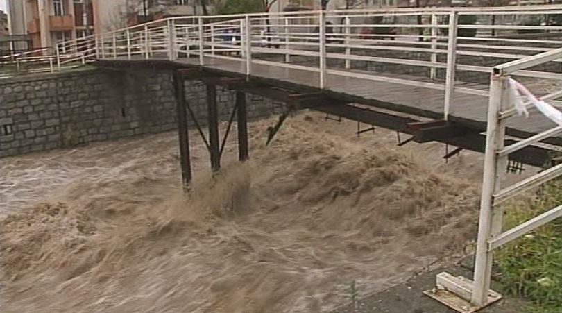 Бедствено положение в Банско заради проливните дъждове