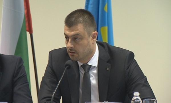 Трима от основателите на БАСТА и бивш депутат от ГЕРБ се присъединиха към България без цензура