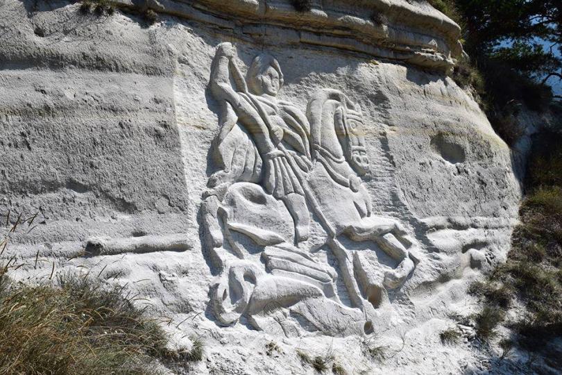 Уникален барелеф на Св. Георги край Елешница