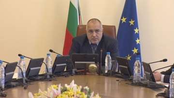 Приходите в бюджета са с 820 млн. лв. повече от същия период на миналата година