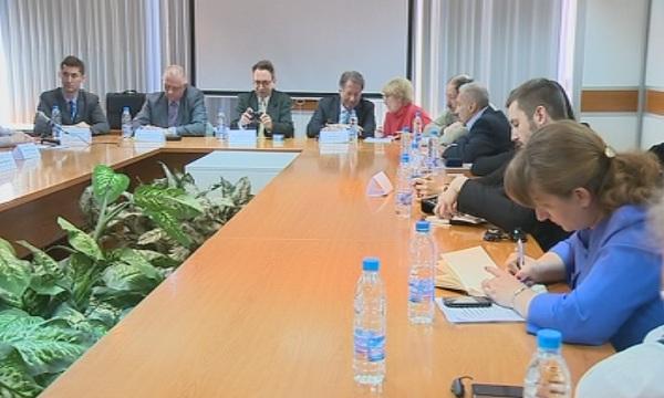 Бежанци и сигурност