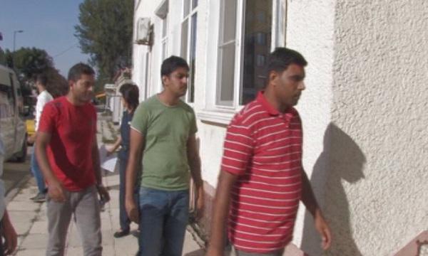 Заловиха 22 бежанци близо до каварненското село Свети Никола