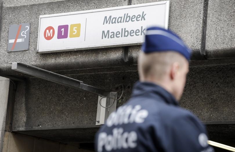 Издирват четвърти съучастник в атентатите в Брюксел