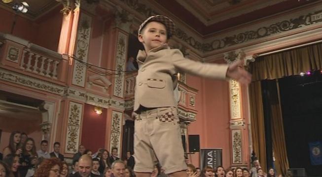 Две столични гимназии събират пари за дома Олга Скобелева