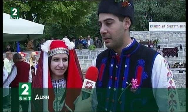 Етносватба събра стотици в народни носии