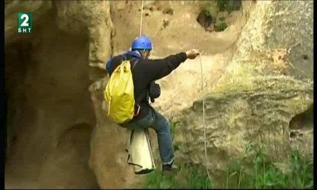 Първо състезание по катерене по скалите на село Табачка