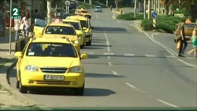 Такситата в Русе ще плащат годишен данък в размер на 500 лева