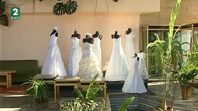 Опашки от желаещи да сключат брак в Пловдив