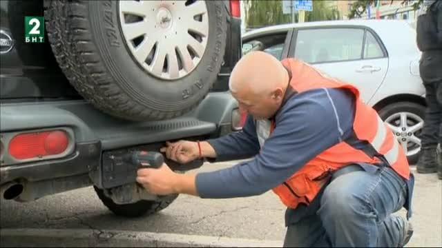 В КАТ проверяват новите анализатори за изгорели газове на автомобилите