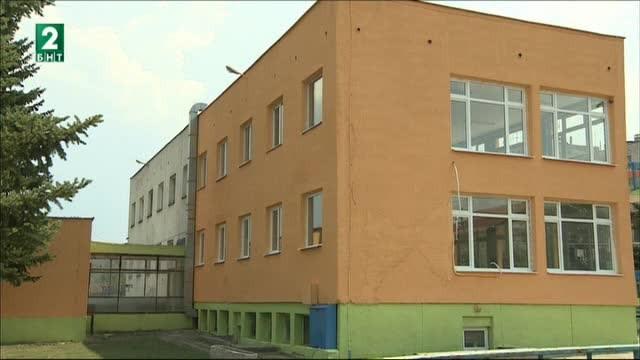 Общинската съветничка в Перник се отказа да прави частна детска градина