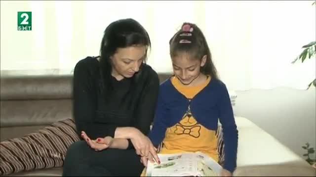 Защо българските ученици имат все повече учебници и все по-малко знания?