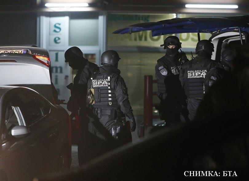 Мъж уби двама войници в столицата на Босна и се самовзриви (ОБНОВЕНА)