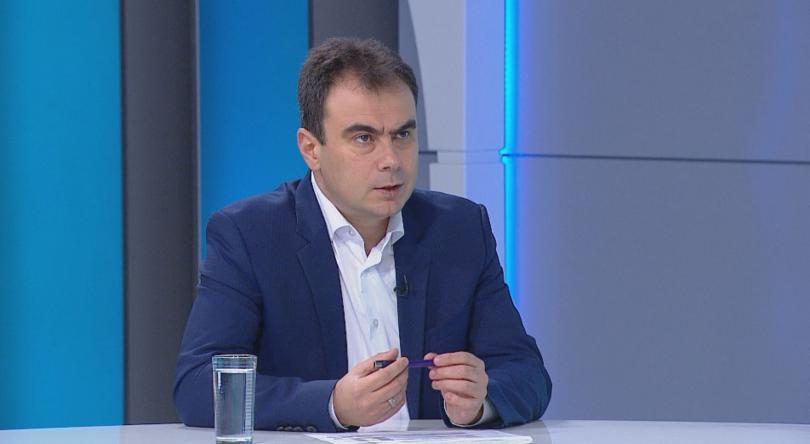 Жельо Бойчев: Дистанцията между Радев и Цачева ще бъде огромна на втория тур