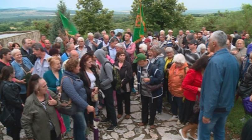 Десетки земеделци почетоха делото на Александър Стамболийски