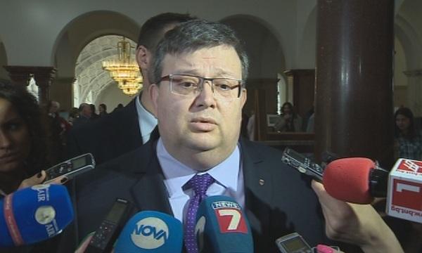 Прокуратурата няма да проверява твърденията на Цветан Василев (ОБЗОР)