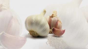 Защо изчезва българският чесън