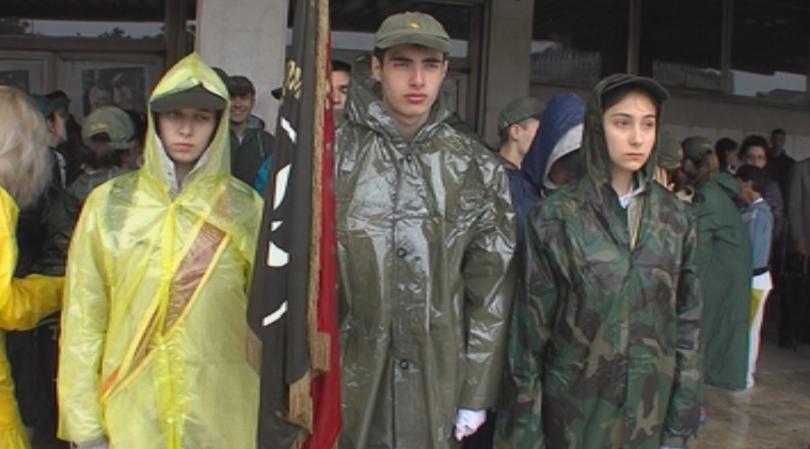 ​Над 800 родолюбци тръгнаха по пътя на Ботевата чета