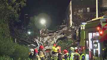 Свлачища и проливни дъждове на границата между Италия и Швейцария