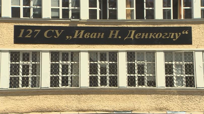 Порочна практика: учители сезонни работници