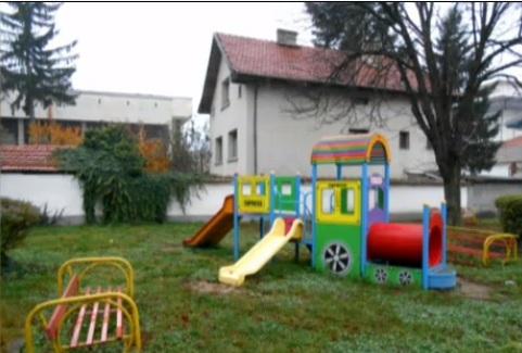 Родители взеха детето си от детска градина насинено