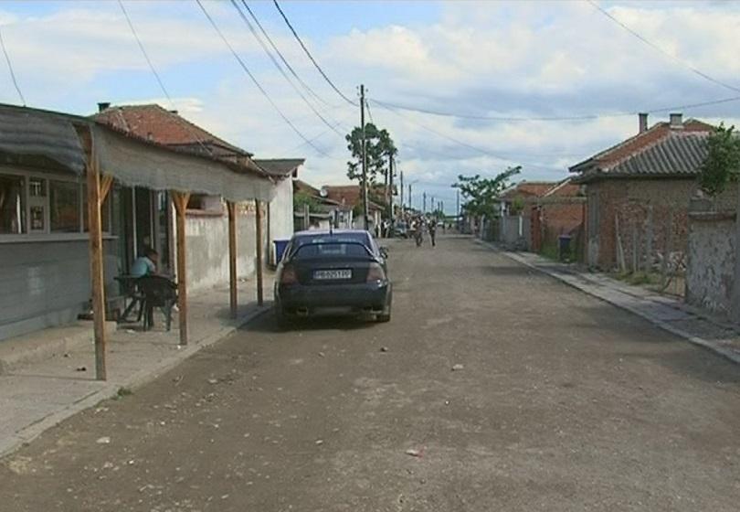 Шофьор без книжка рани трима души в село Динк