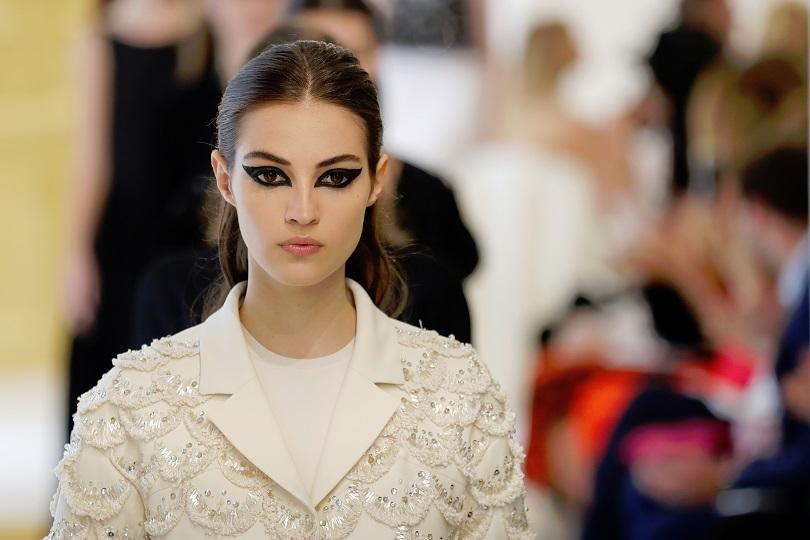 В Париж бяха представени колекциите на модните къщи Диор и Скиапарели