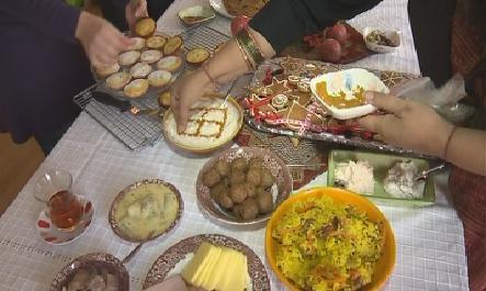 Дипломати приготвиха ястия за Коледа