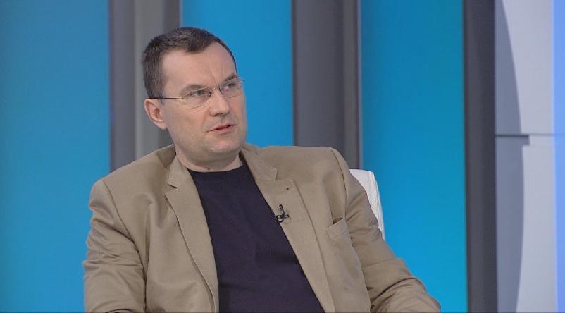 Доц.д-р Добрин Василев: Българският лекар не е обучен да общува с пациента