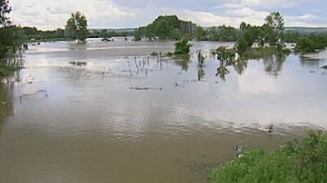 Нивото на река Дунав у нас продължава да се покачва